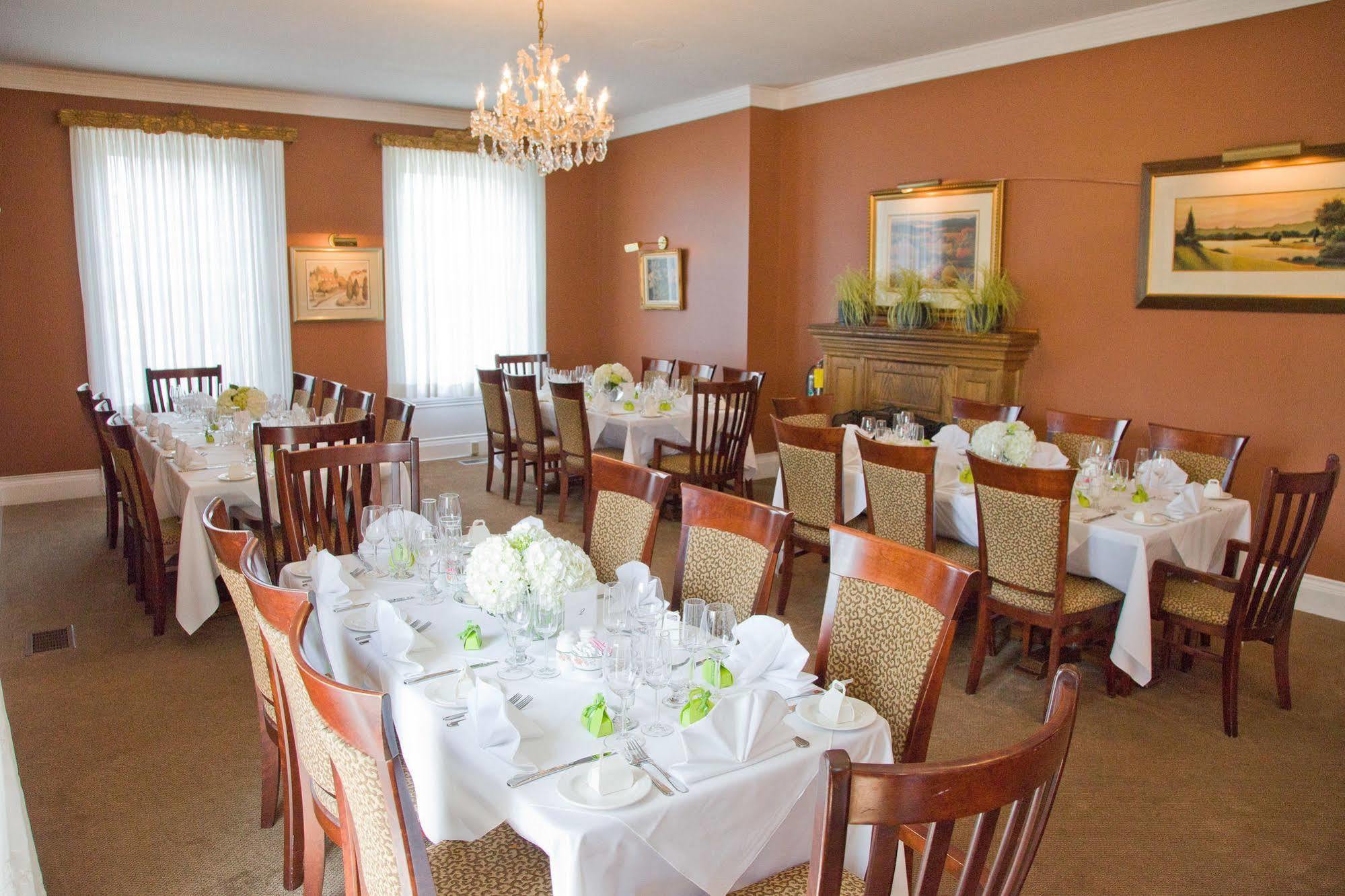 The Woodlawn Inn Cobourg Luaran gambar